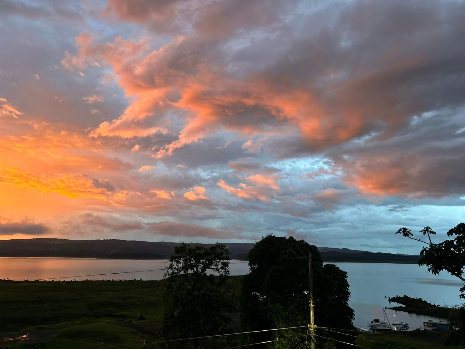 Villas Paradise Arenal Volcano Lake View El Castillo Ngoại thất bức ảnh